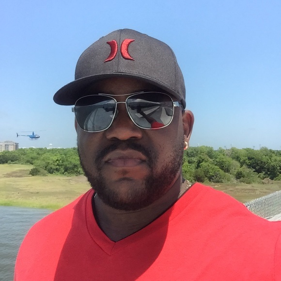 Meet your Posher, Marlon - Picture 6 of 6